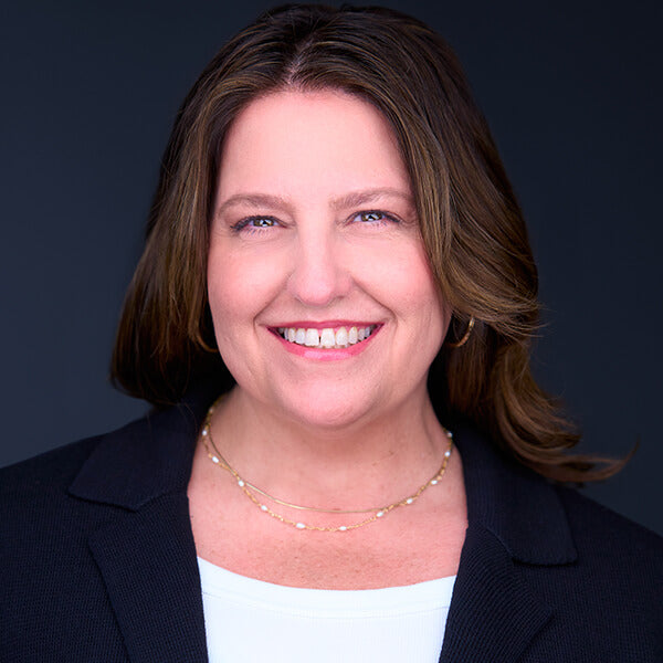 headshot of Melanie Ayles 